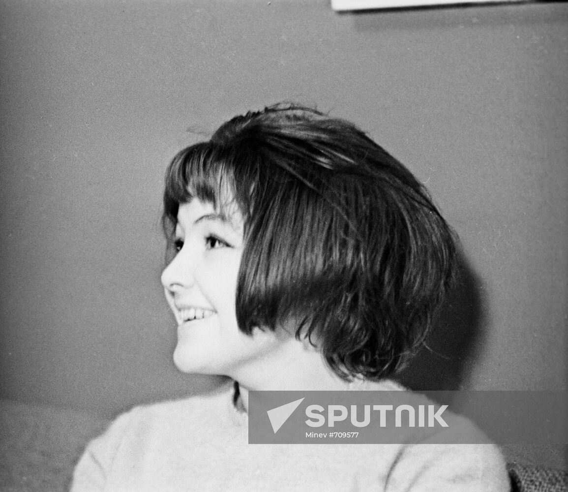 Poet Bella Akhmadulina