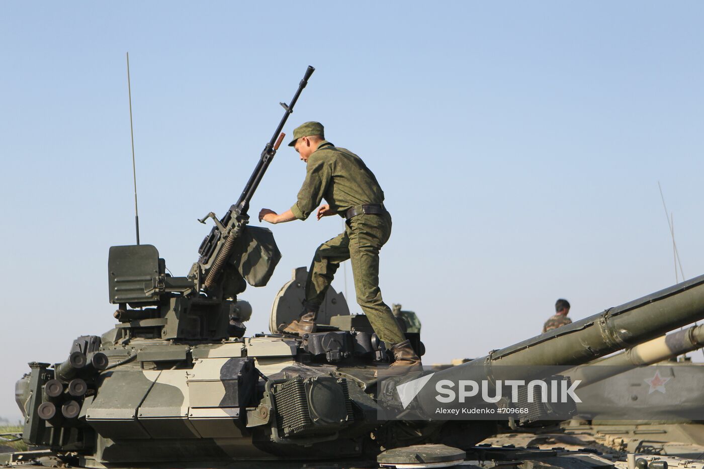 Military technology show at Ramenskoye aerodrome