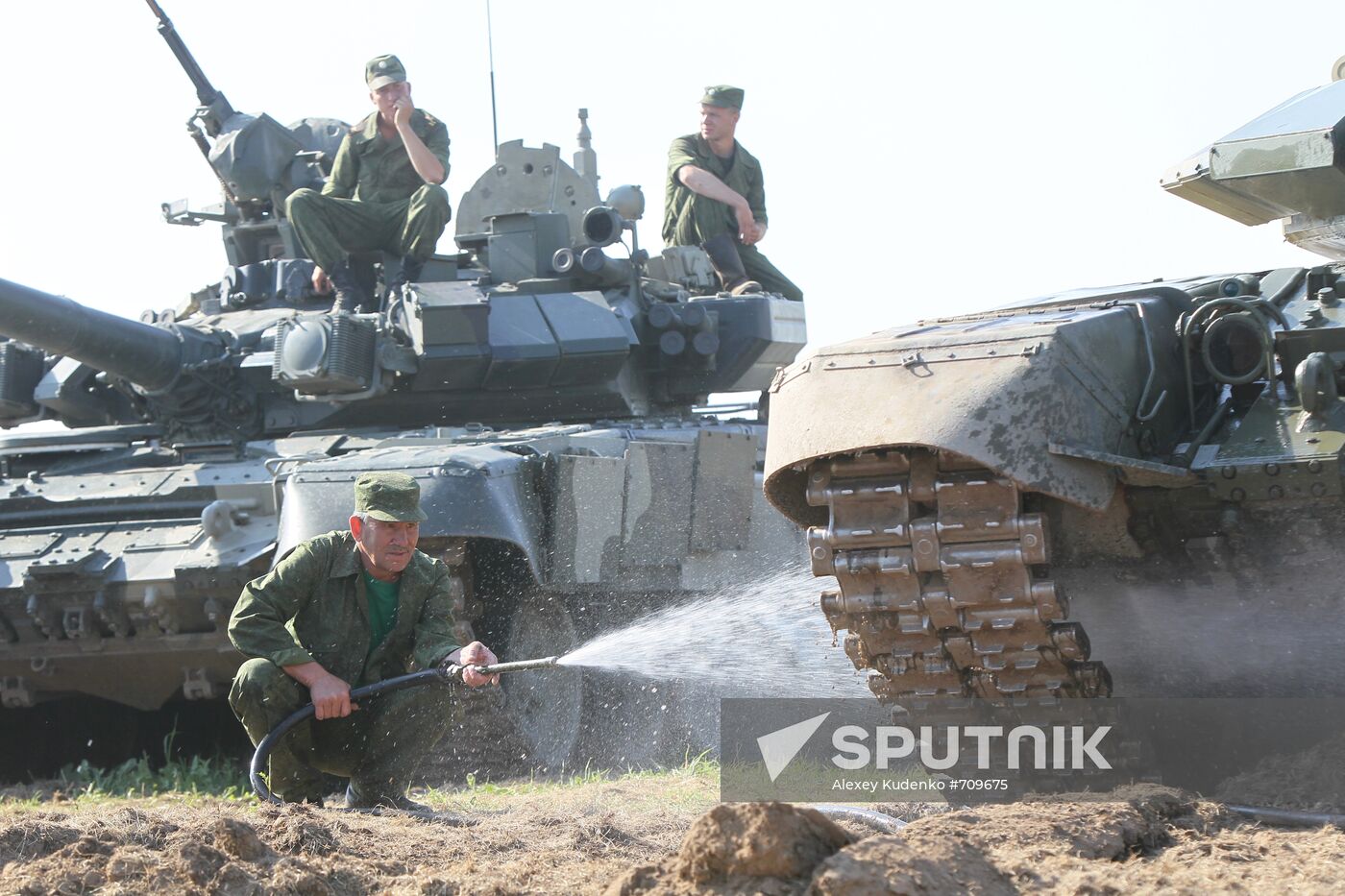 Military technology show at Ramenskoye aerodrome