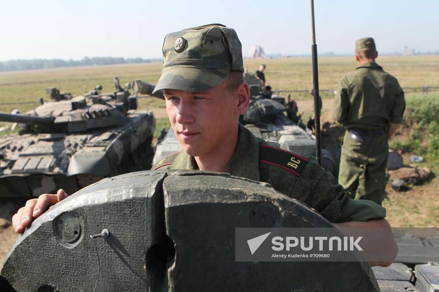 Military technology show in Ramenskoye aerodrome