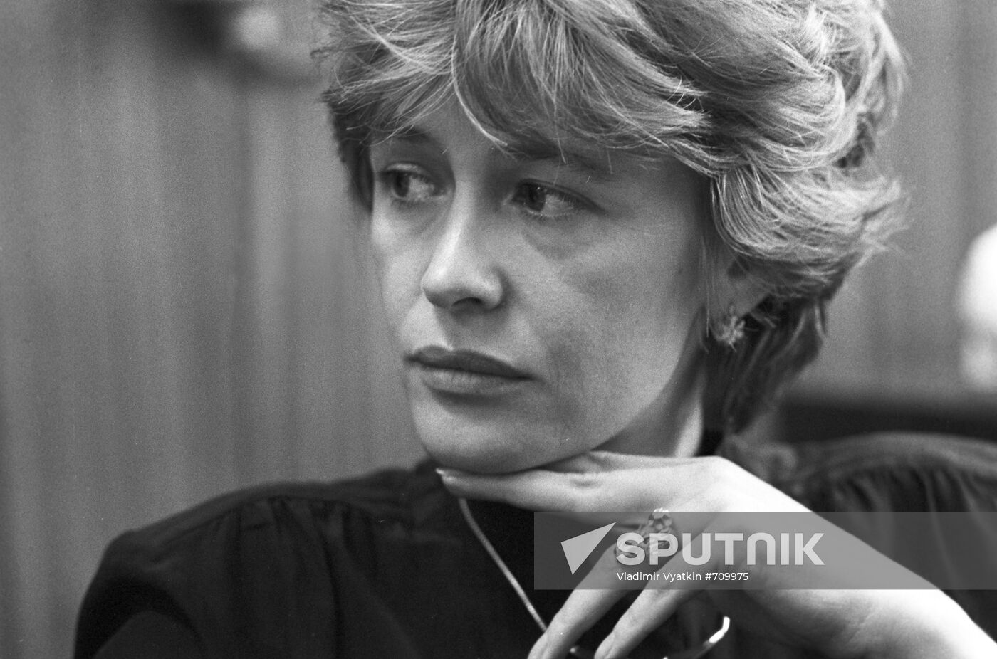 Actress Marina Neyolova