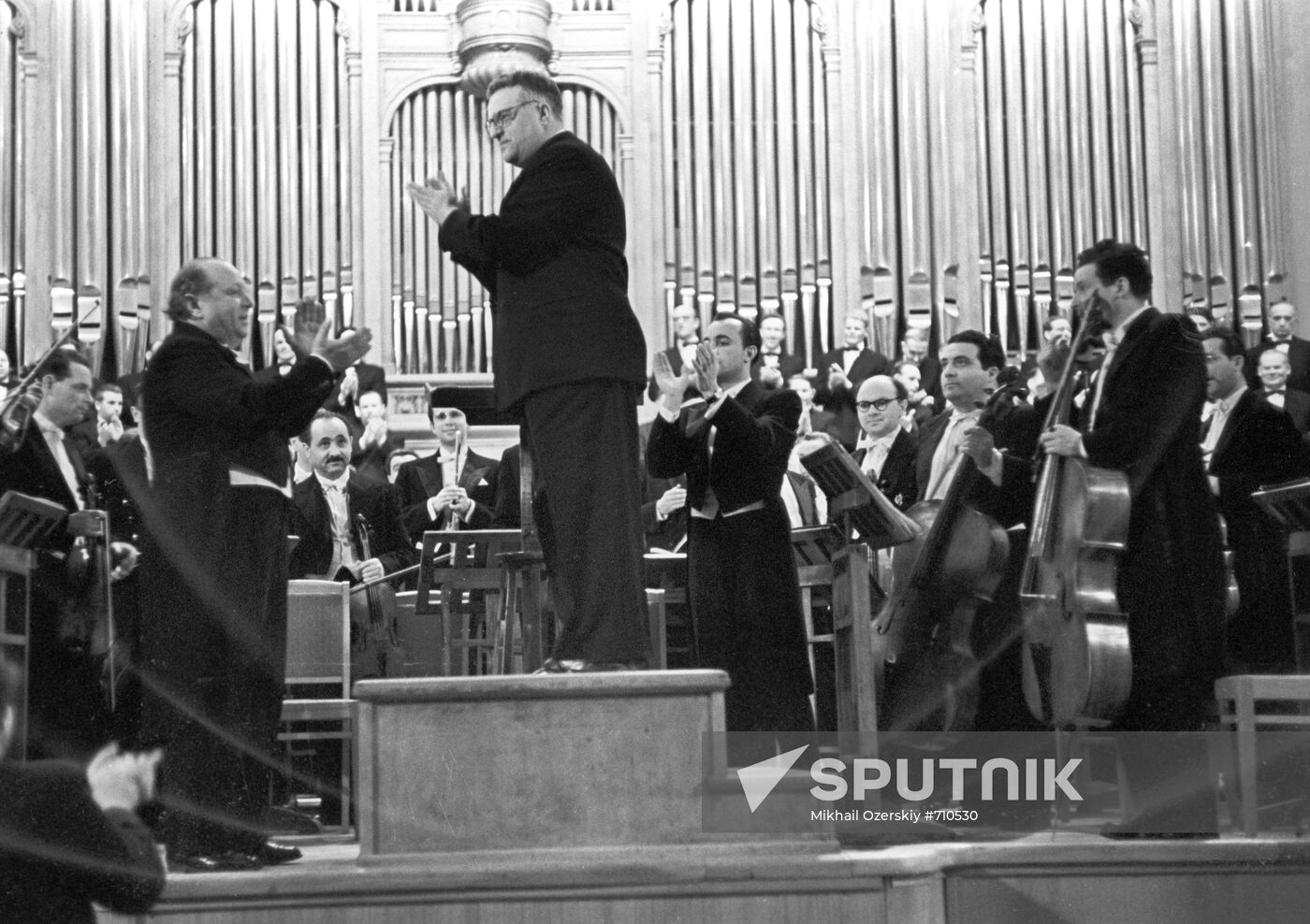 Moscow Philharmonic Orchestra and composer Georgy Sviridov