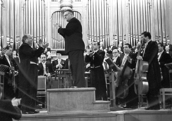 Moscow Philharmonic Orchestra and composer Georgy Sviridov