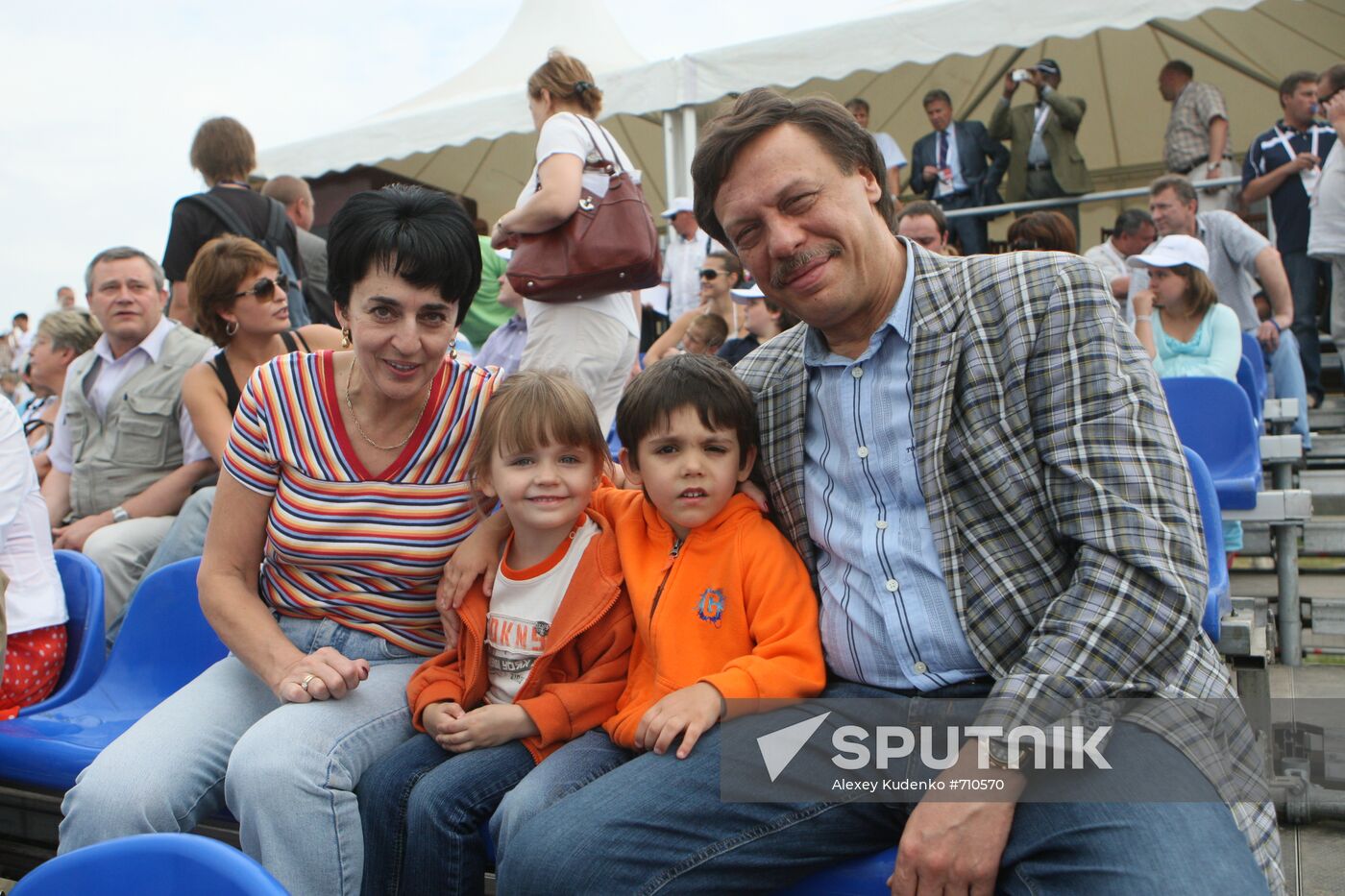 Mikhail Barschevsky with wife Olga and adopted children