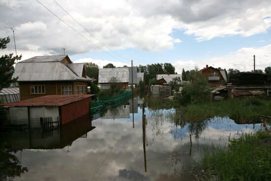 Flooded garden plots in Novosibirsk