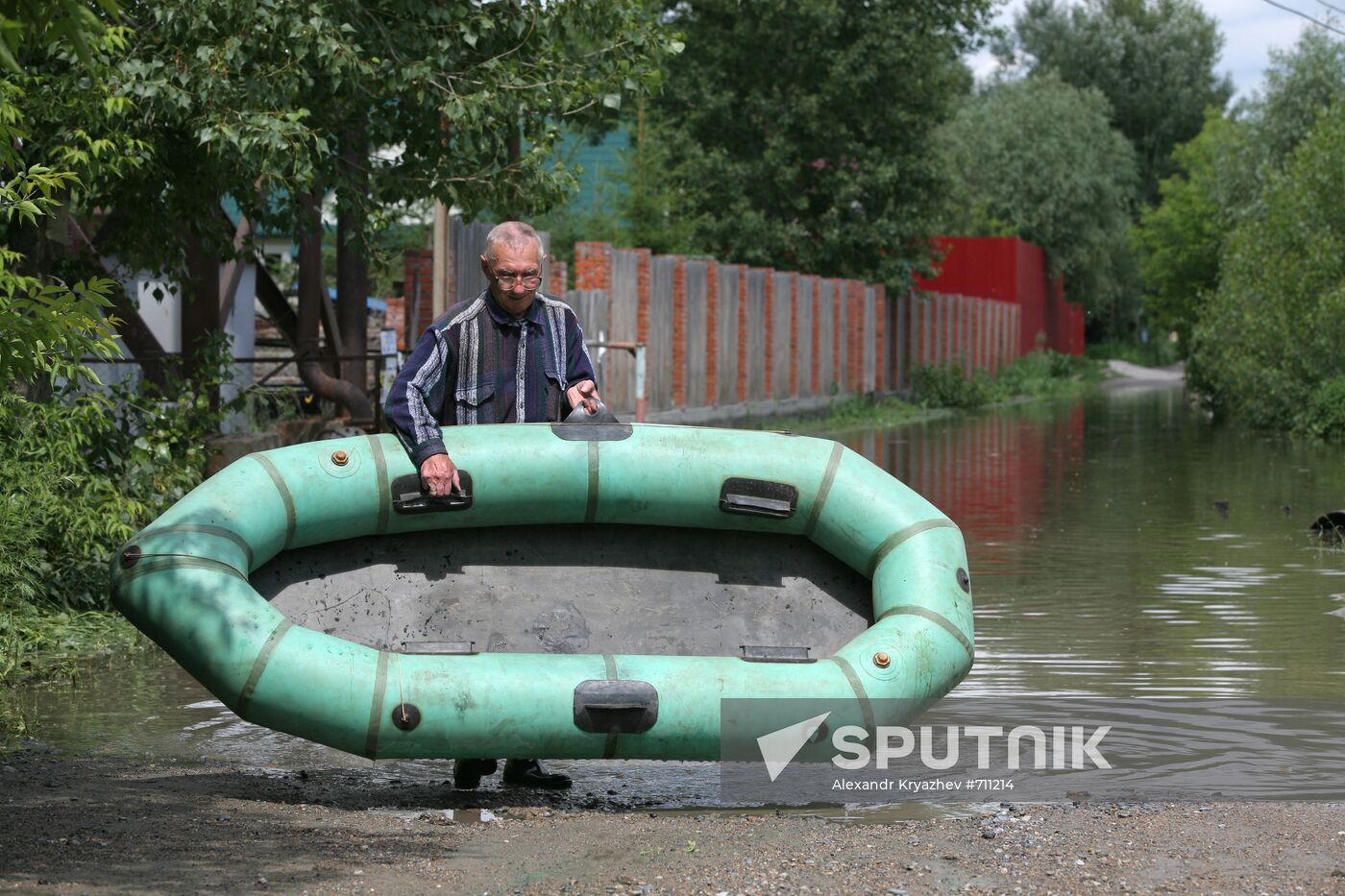 Flooded garden plots in Novosibirsk