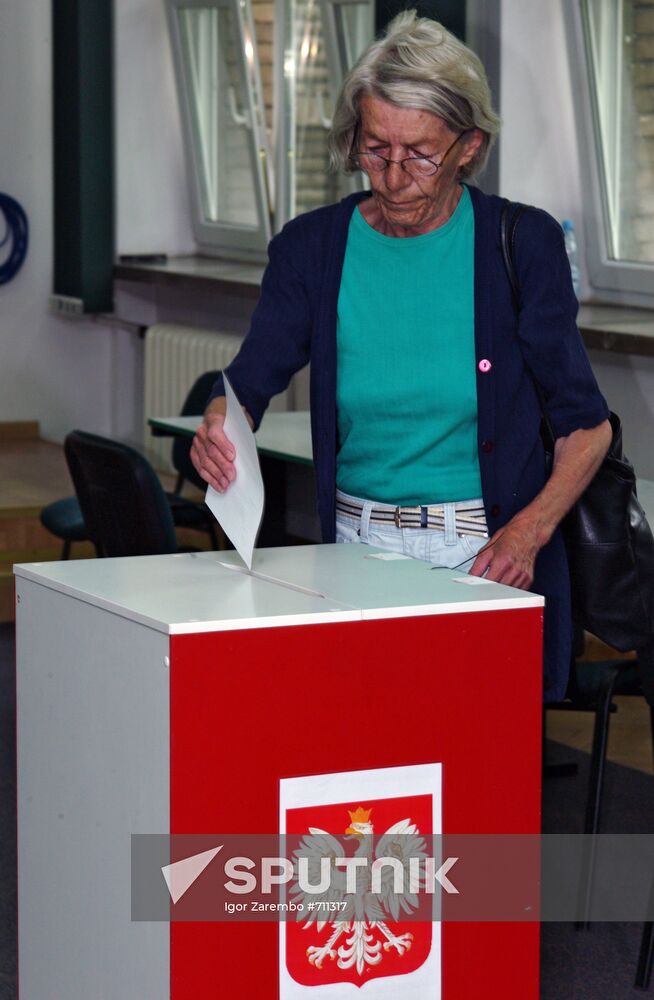 Poland elects president