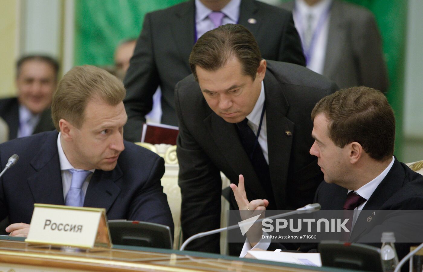 Dmitry Medvedev attends EurAsEC summit in Astana