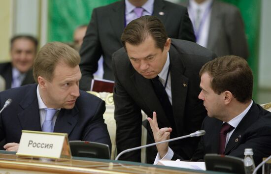 Dmitry Medvedev attends EurAsEC summit in Astana