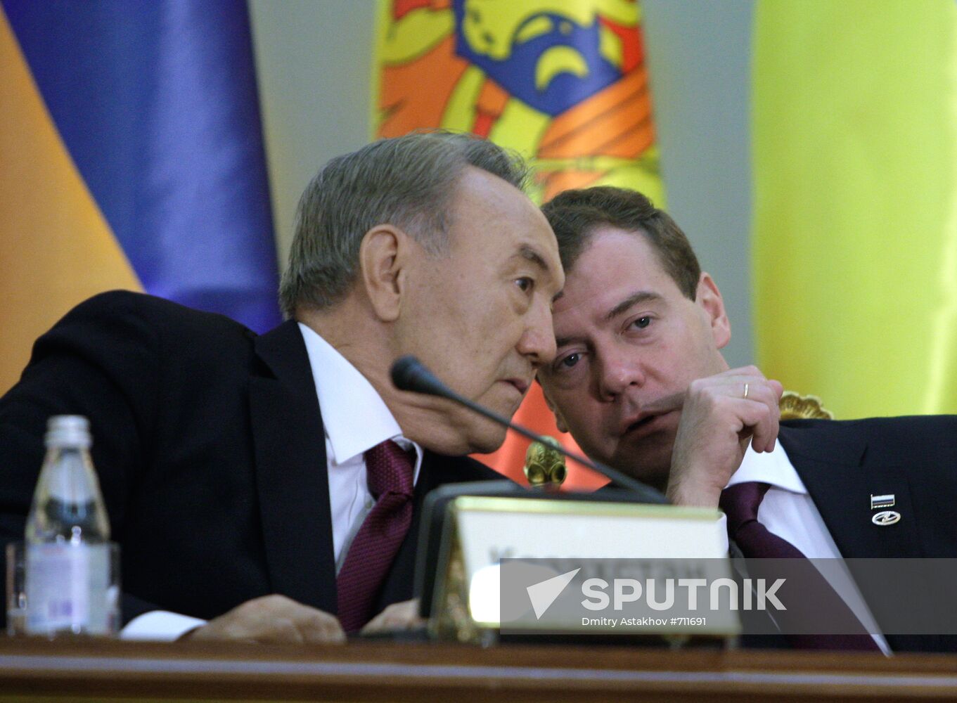 Dmitry Medvedev attends EurAsEC summit in Astana