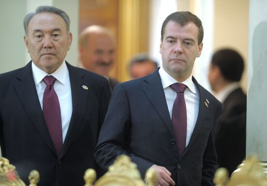 Dmitry Medvedev attends EurAsEC summit in Astana