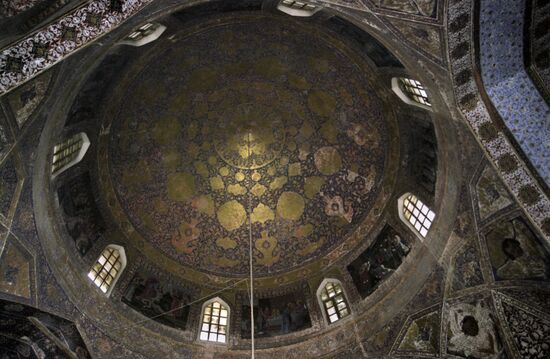 Operating Armenian St Thaddaeus church in Iran