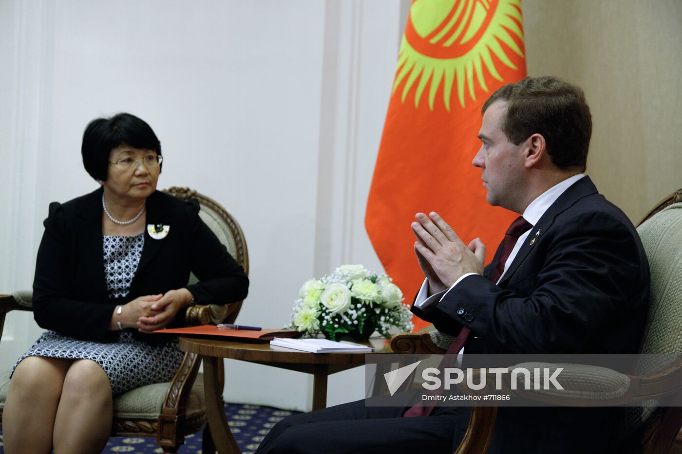 Dmitry Medvedev and Roza Otunbayeva meet in Astana