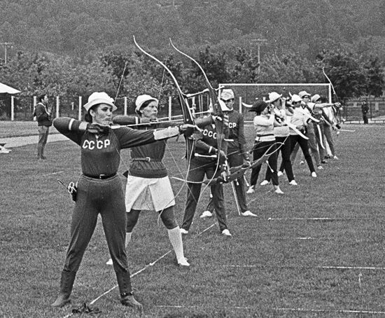 Archers at competition