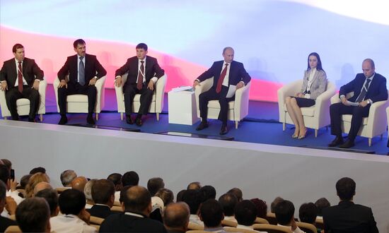 Vladimir Putin visits North Caucasus Federal District