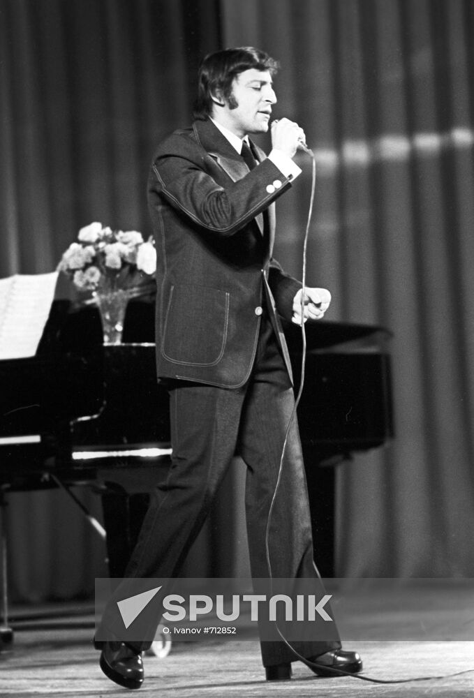 Artist Gennady Khazanov