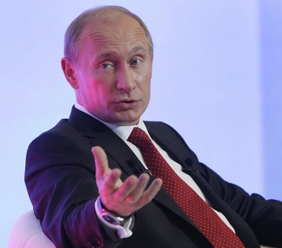 Vladimir Putin visits North Caucasus Federal District