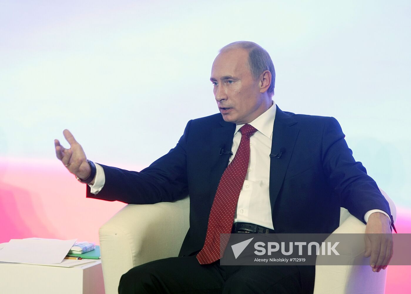 Vladimir Putin visits North Caucasus Federal District