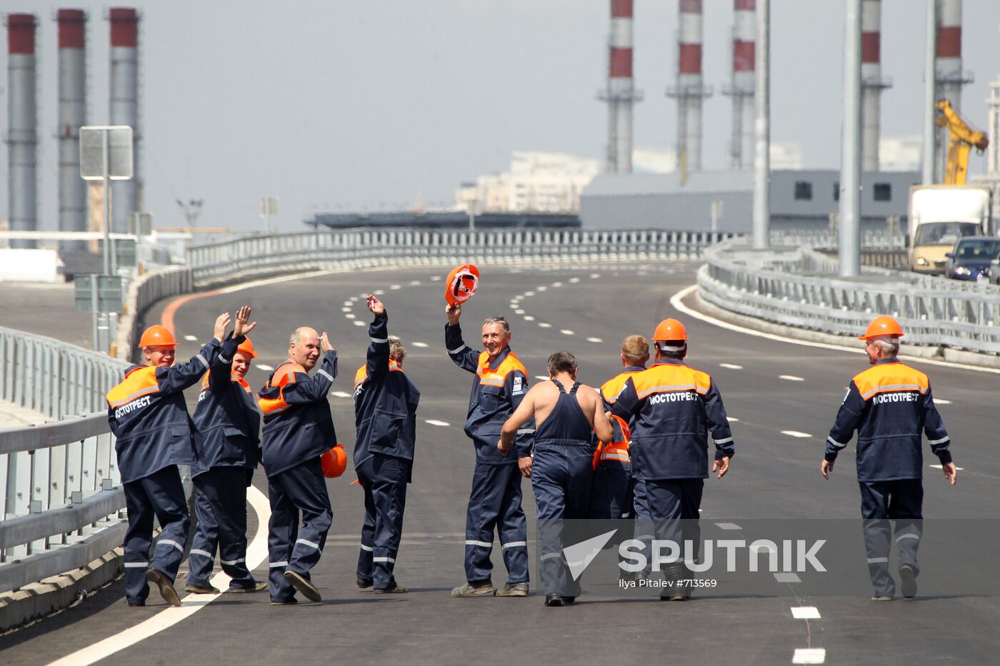 Road overpass opens near Moscow International Business Center