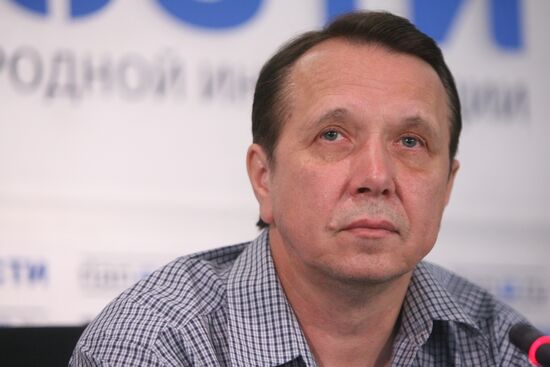 Press conference by pianist-conductor Mikhail Pletnev