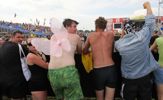 Rock Festival visitors