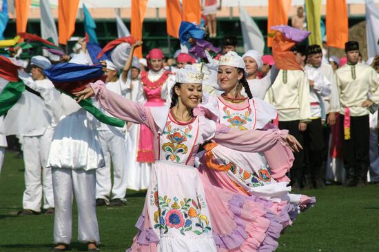 Folk band performing