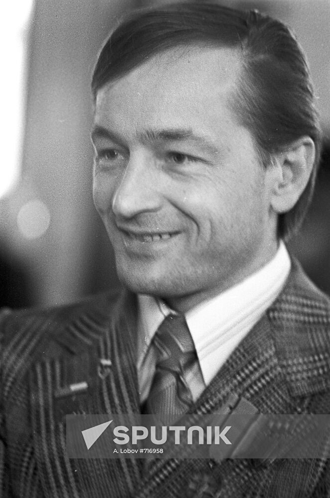 Soviet actor Mikhail Nozhkin
