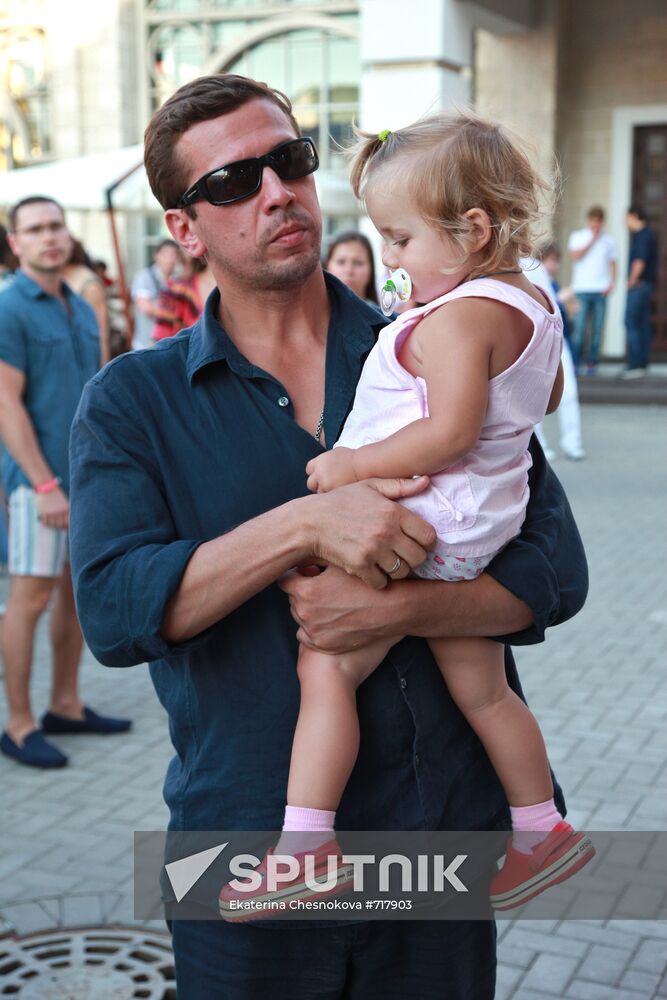Andrei Merzlikin and his daughter