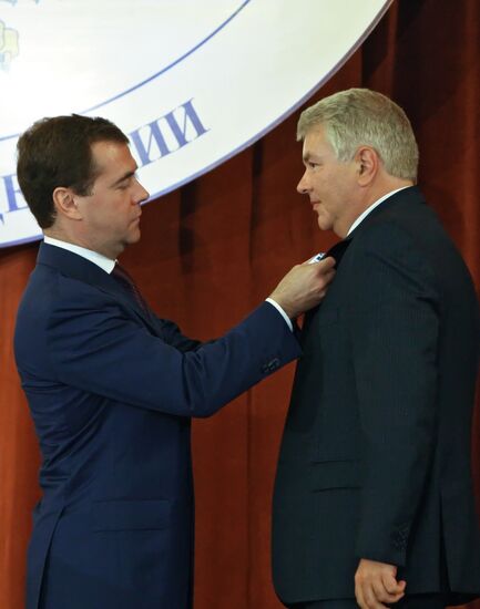 Dmitry Medvedev holds Russian diplomats' meeting