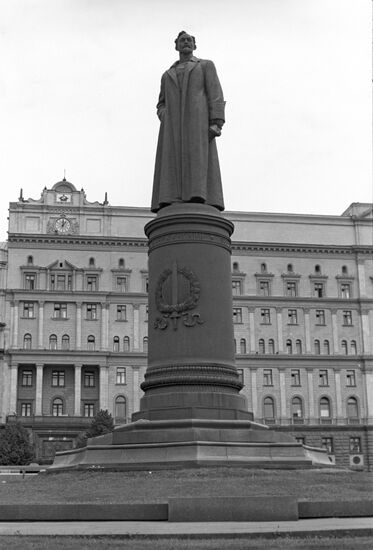 Dzerzhinsky monument