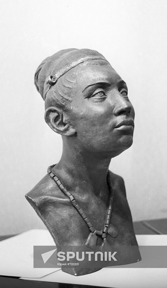 Portrait of Bronze Age woman