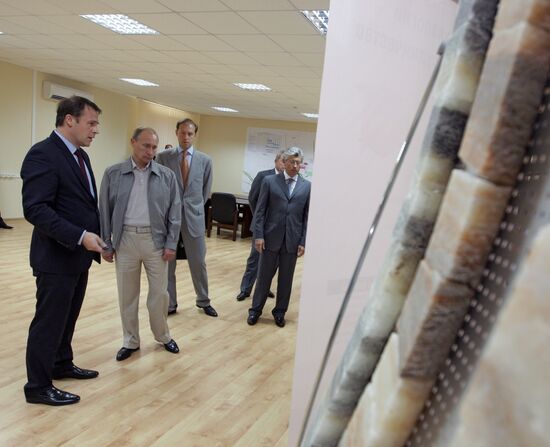 Vladimir Putin visits Volgograd