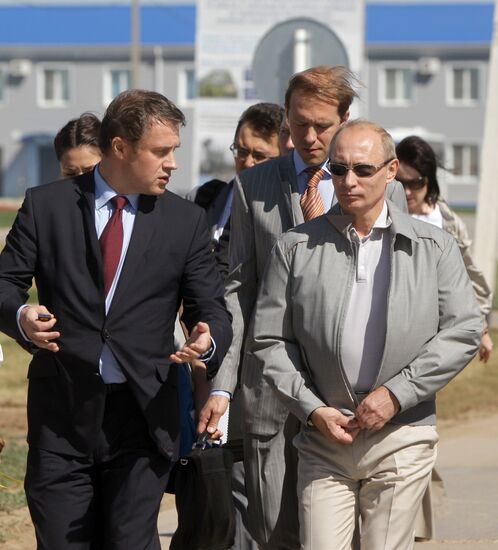 Vladimir Putin visits Gremyachinskoye potash salt deposit