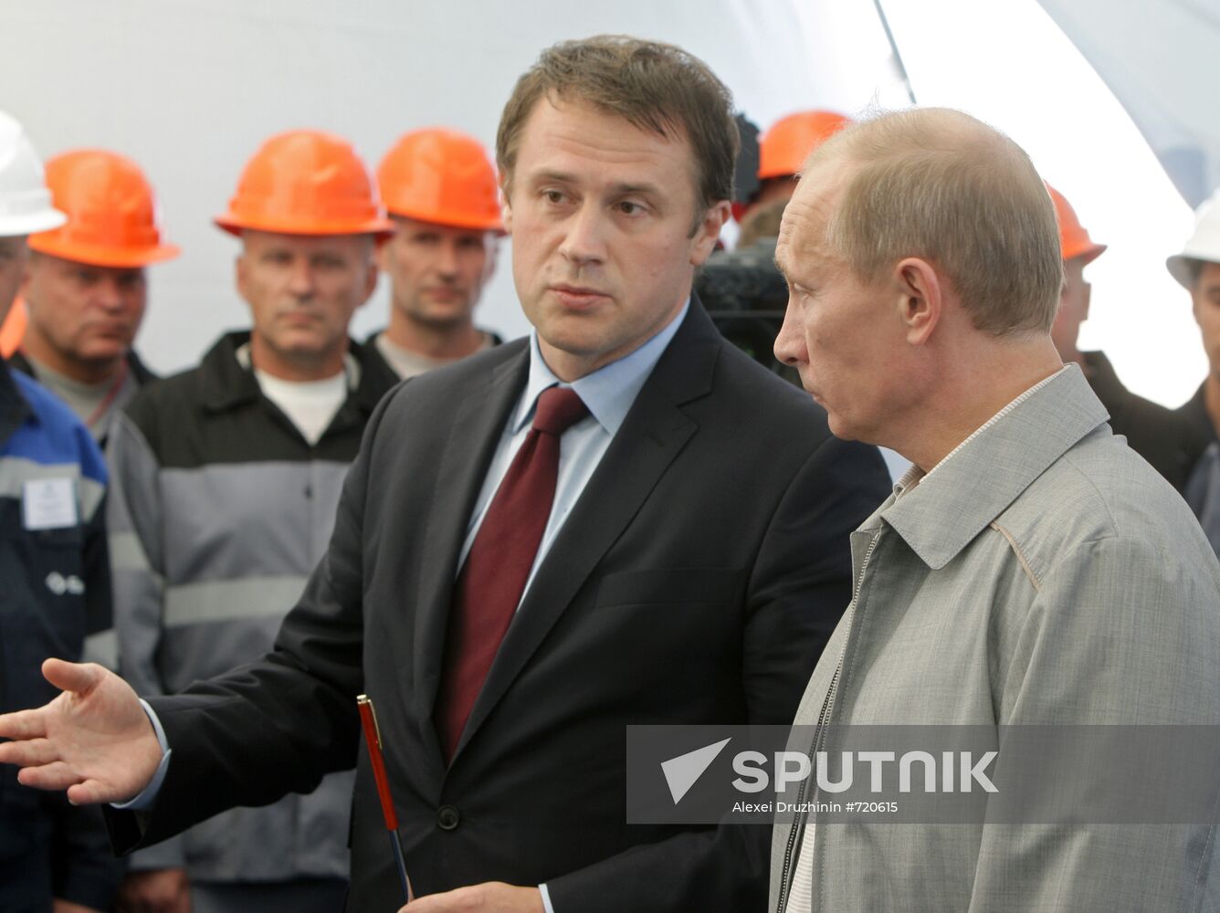Vladimir Putin visits Gremyachinskoye potash salt deposit