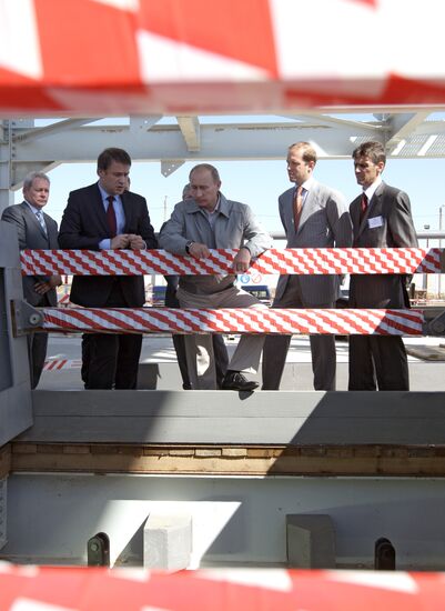Vladimir Putin visits Gremyachinskoye potash salt deposit