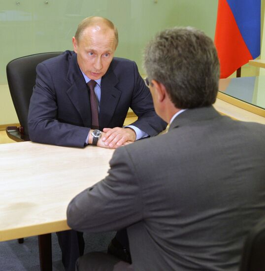 Vladimir Putin meets with Anatoly Brovko