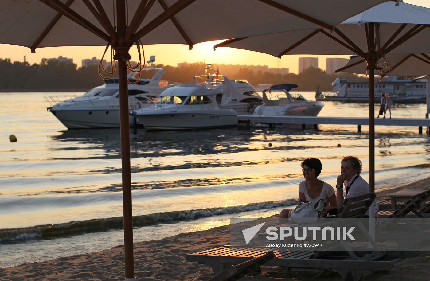Royal Bar beach
