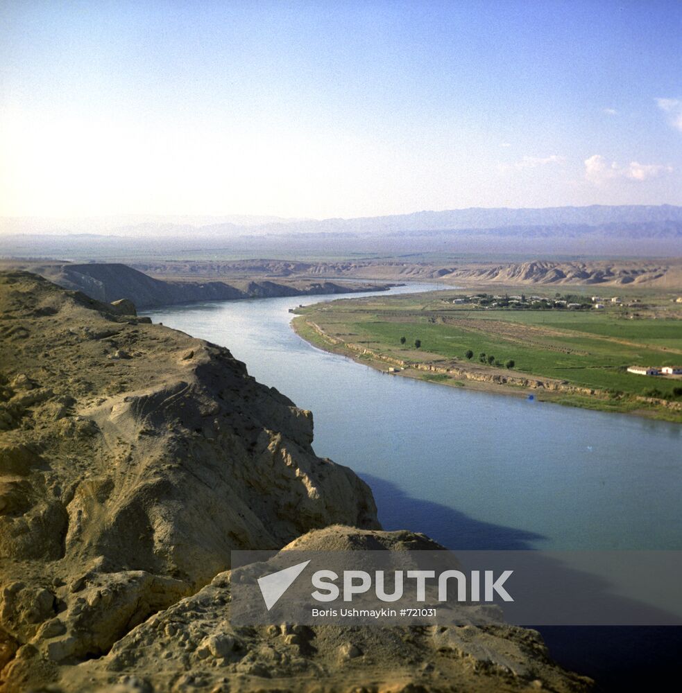 Syr Darya river near Leninabad