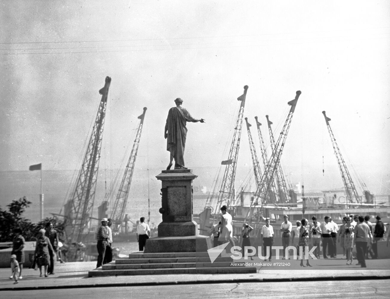 Monument to Duc de Richelieu in Odessa