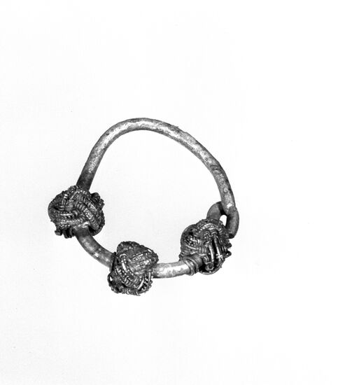 Earring