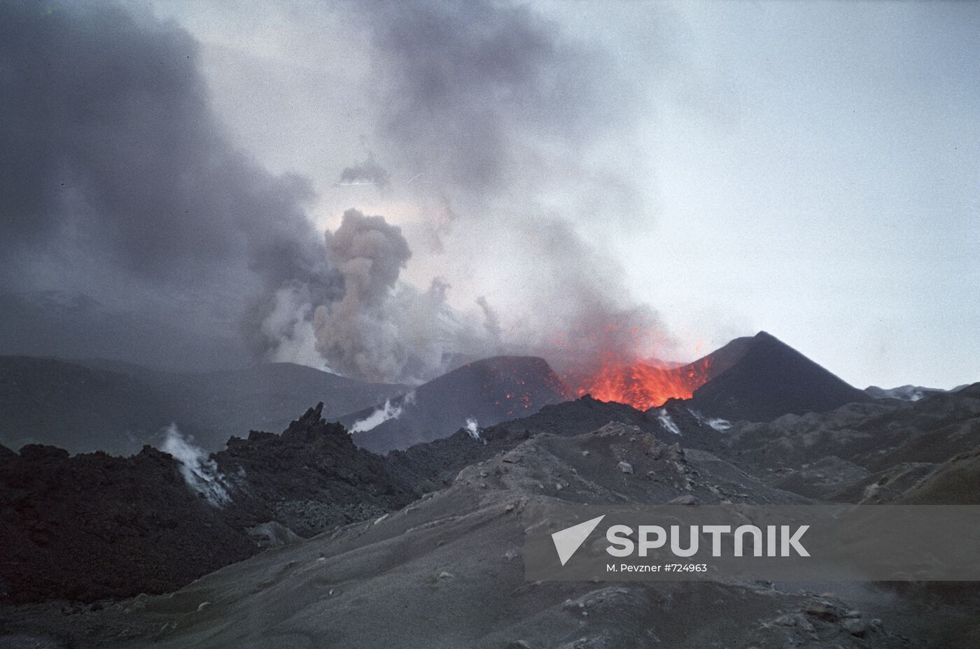 Eruption of Klyuchevskaya Sopka