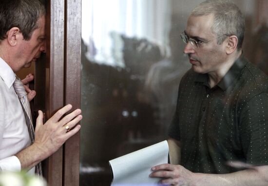Cases of Khodorkovsky and Lebedev examined in court