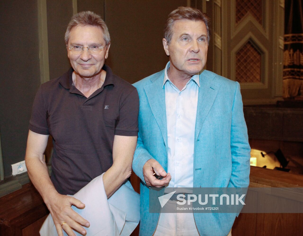 David Tukhmanov, Lev Leshchenko