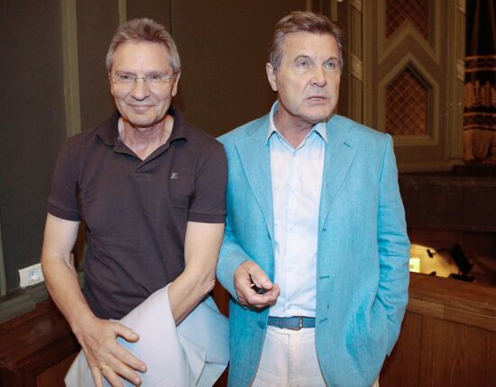 David Tukhmanov, Lev Leshchenko