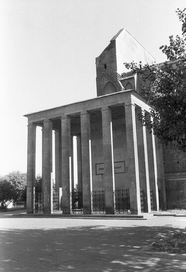 Tomb of I. Kant in Kaliningrad