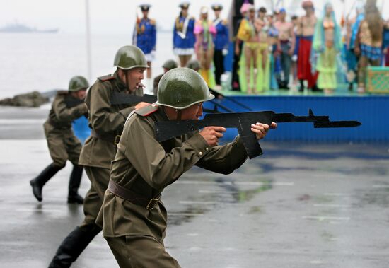 Pacific Fleet holds rehearsal for Navy Day parade