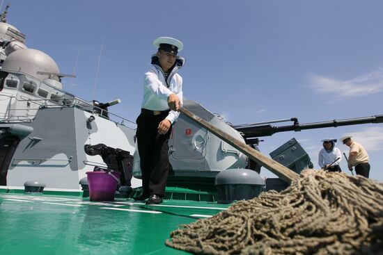 Fleet prepares for Navy Day celebrations in Sevastopol