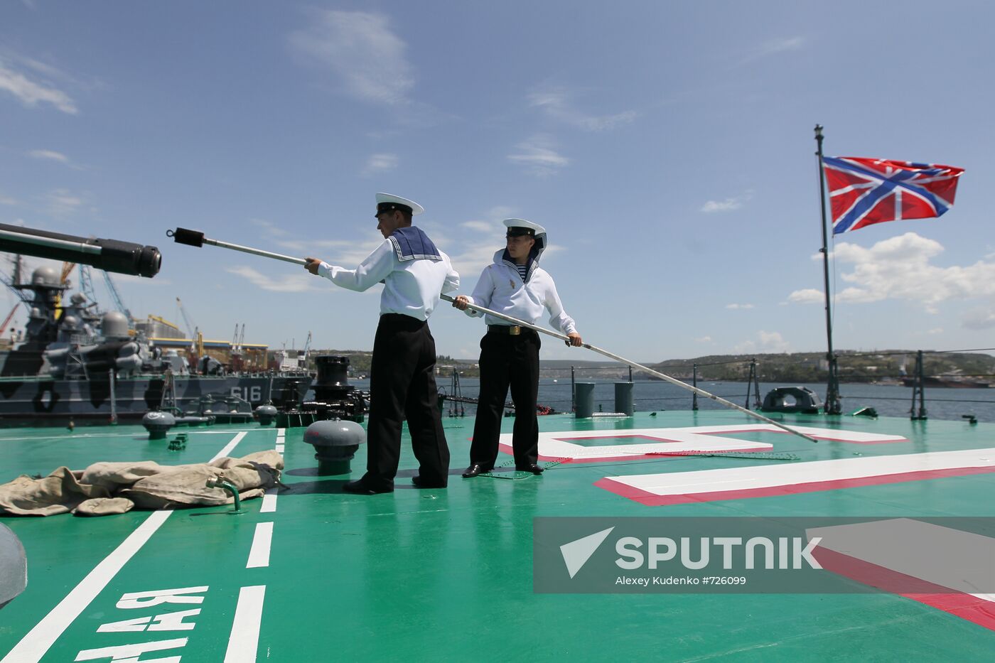 Fleet prepares for Navy Day celebrations in Sevastopol