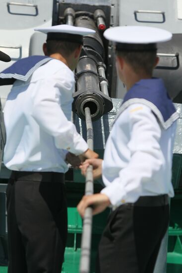 Fleet prepares for Navy Day celebrations in Sevastopol