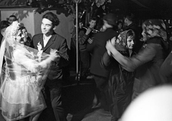 Wedding at village of Timanovka, Tulchin district